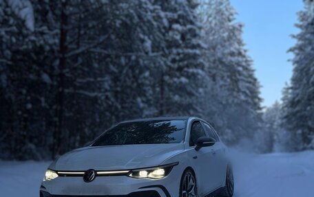 Volkswagen Golf VIII, 2022 год, 1 830 000 рублей, 7 фотография