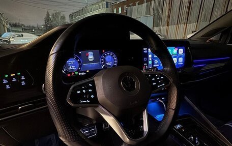 Volkswagen Golf VIII, 2022 год, 1 830 000 рублей, 8 фотография