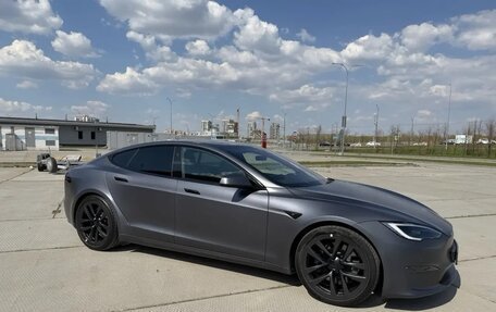 Tesla Model S I, 2022 год, 13 000 000 рублей, 3 фотография