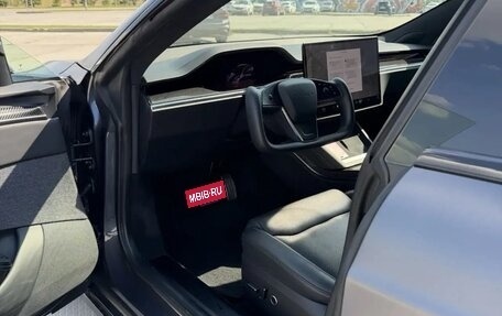 Tesla Model S I, 2022 год, 13 000 000 рублей, 7 фотография