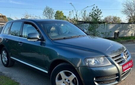 Volkswagen Touareg III, 2006 год, 1 200 000 рублей, 2 фотография