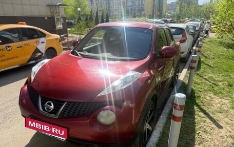 Nissan Juke II, 2011 год, 680 000 рублей, 2 фотография