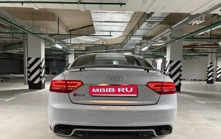 Audi RS 5, 2011 год, 2 950 000 рублей, 3 фотография