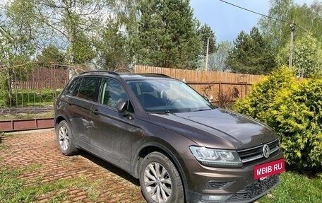 Volkswagen Tiguan II, 2019 год, 1 920 000 рублей, 6 фотография