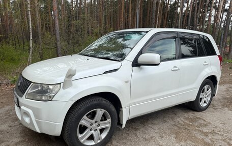 Suzuki Escudo III, 2006 год, 700 000 рублей, 4 фотография