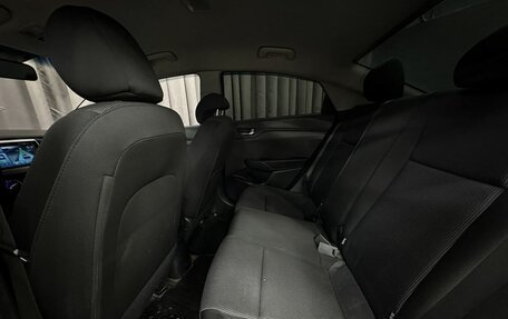 Hyundai Solaris II рестайлинг, 2017 год, 989 777 рублей, 24 фотография