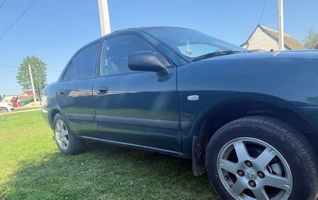Mitsubishi Carisma I, 2000 год, 240 000 рублей, 8 фотография