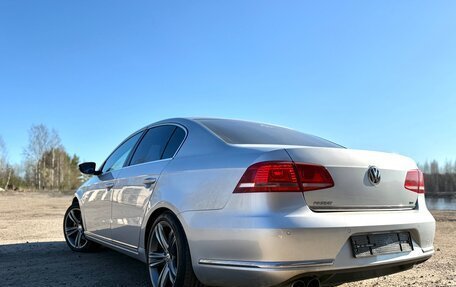Volkswagen Passat B7, 2011 год, 990 000 рублей, 6 фотография