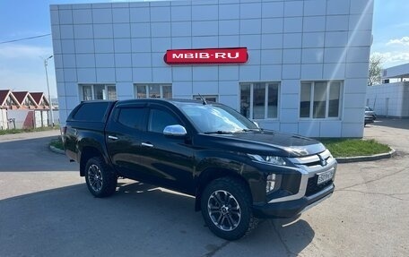 Mitsubishi L200 IV рестайлинг, 2019 год, 2 400 000 рублей, 3 фотография