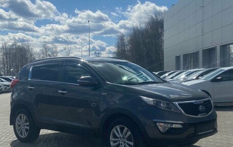 KIA Sportage III, 2010 год, 1 050 000 рублей, 2 фотография