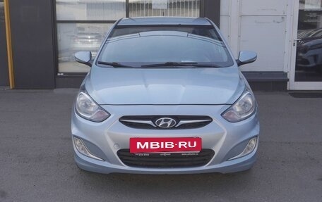 Hyundai Solaris II рестайлинг, 2011 год, 783 000 рублей, 2 фотография