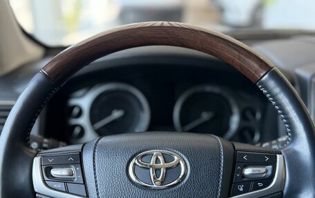 Toyota Land Cruiser 200, 2016 год, 6 800 000 рублей, 11 фотография