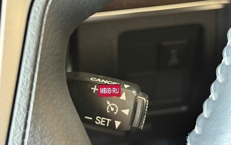 Toyota Land Cruiser 200, 2016 год, 6 800 000 рублей, 13 фотография