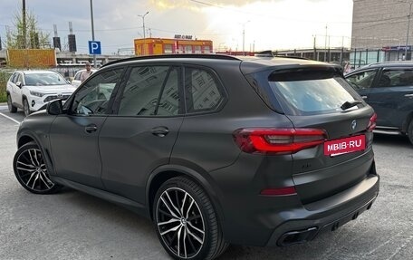 BMW X5, 2022 год, 11 000 000 рублей, 2 фотография