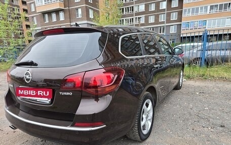 Opel Astra J, 2013 год, 699 000 рублей, 11 фотография