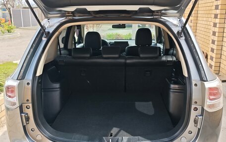 Mitsubishi Outlander III рестайлинг 3, 2012 год, 1 300 000 рублей, 8 фотография