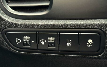 KIA Rio IV, 2018 год, 1 549 000 рублей, 13 фотография
