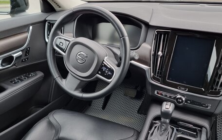 Volvo V90 Cross Country I рестайлинг, 2019 год, 3 900 000 рублей, 15 фотография