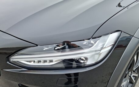 Volvo V90 Cross Country I рестайлинг, 2019 год, 3 900 000 рублей, 8 фотография