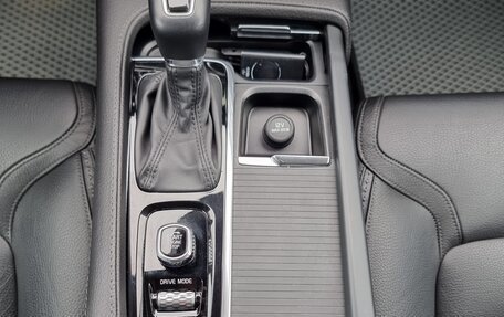 Volvo V90 Cross Country I рестайлинг, 2019 год, 3 900 000 рублей, 17 фотография