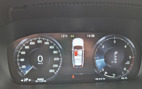 Volvo V90 Cross Country I рестайлинг, 2019 год, 3 900 000 рублей, 27 фотография