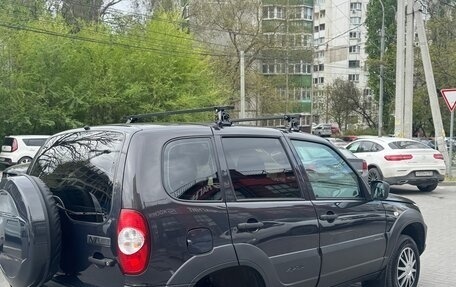 Chevrolet Niva I рестайлинг, 2018 год, 649 000 рублей, 7 фотография