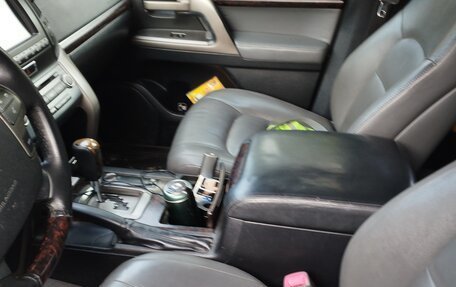 Toyota Land Cruiser 200, 2008 год, 2 350 000 рублей, 7 фотография