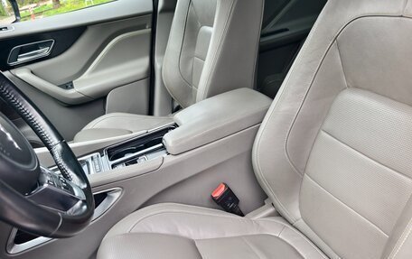 Jaguar F-Pace, 2018 год, 3 500 000 рублей, 10 фотография