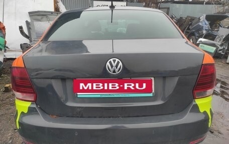 Volkswagen Polo VI (EU Market), 2018 год, 200 000 рублей, 3 фотография