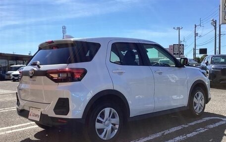 Toyota Raize I, 2022 год, 1 170 000 рублей, 6 фотография