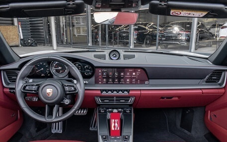 Porsche 911, 2024 год, 22 499 000 рублей, 29 фотография