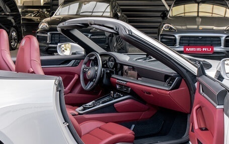 Porsche 911, 2024 год, 22 499 000 рублей, 23 фотография