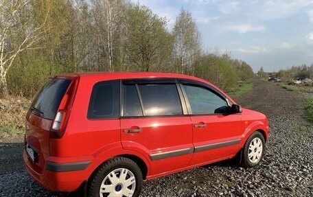 Ford Fusion I, 2006 год, 380 000 рублей, 3 фотография