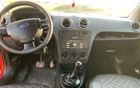 Ford Fusion I, 2006 год, 380 000 рублей, 10 фотография