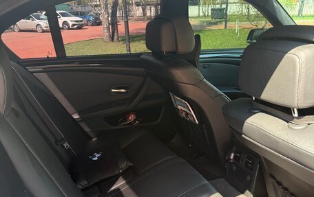 BMW 5 серия, 2008 год, 2 100 000 рублей, 11 фотография