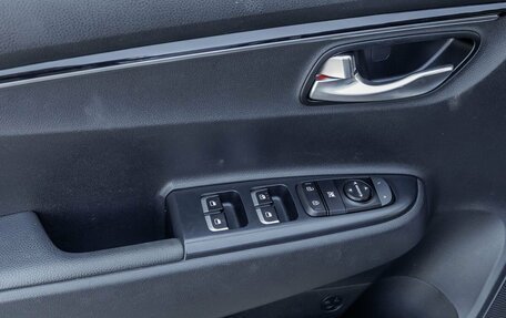 KIA Rio IV, 2018 год, 1 486 000 рублей, 15 фотография