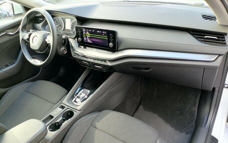 Skoda Octavia IV, 2021 год, 1 749 000 рублей, 10 фотография