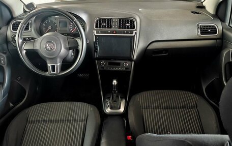 Volkswagen Polo VI (EU Market), 2012 год, 697 000 рублей, 11 фотография