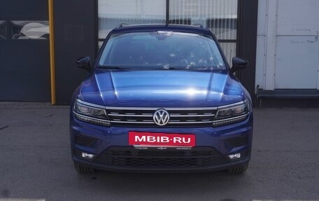 Volkswagen Tiguan II, 2020 год, 2 763 000 рублей, 2 фотография