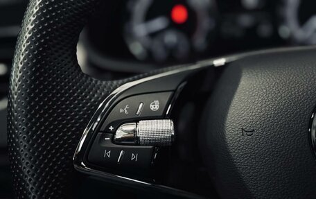 Skoda Rapid II, 2020 год, 1 990 000 рублей, 13 фотография