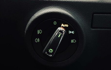 Skoda Rapid II, 2020 год, 1 990 000 рублей, 18 фотография