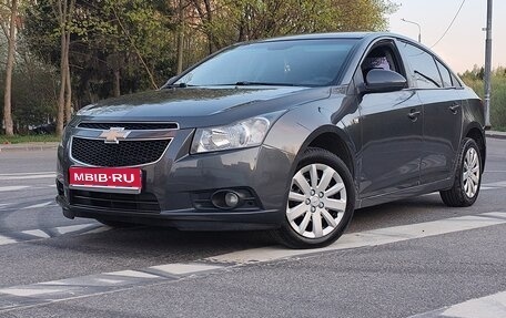 Chevrolet Cruze II, 2011 год, 530 000 рублей, 1 фотография