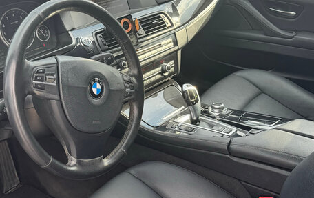 BMW 5 серия, 2013 год, 1 550 000 рублей, 10 фотография