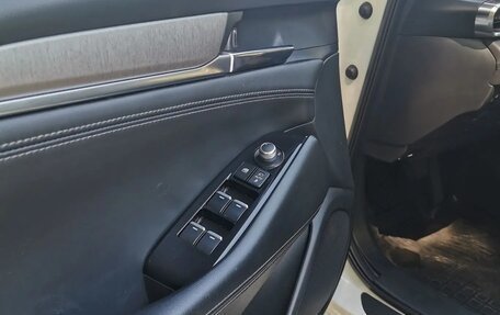 Mazda 6, 2019 год, 2 600 000 рублей, 8 фотография
