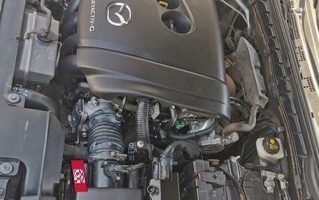 Mazda 6, 2019 год, 2 600 000 рублей, 10 фотография