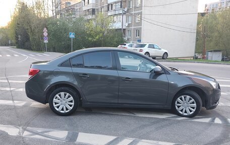 Chevrolet Cruze II, 2011 год, 530 000 рублей, 4 фотография