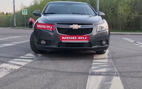 Chevrolet Cruze II, 2011 год, 530 000 рублей, 5 фотография