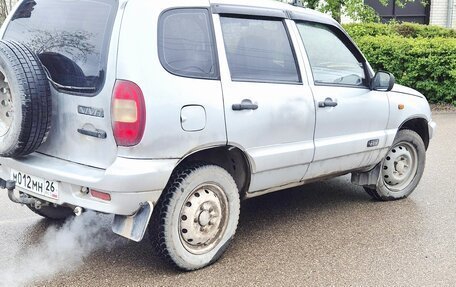 Chevrolet Niva I рестайлинг, 2005 год, 220 000 рублей, 3 фотография