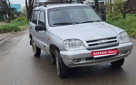 Chevrolet Niva I рестайлинг, 2005 год, 220 000 рублей, 2 фотография