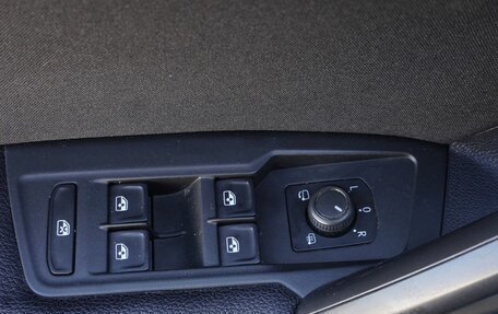 Volkswagen Tiguan II, 2020 год, 2 513 000 рублей, 14 фотография